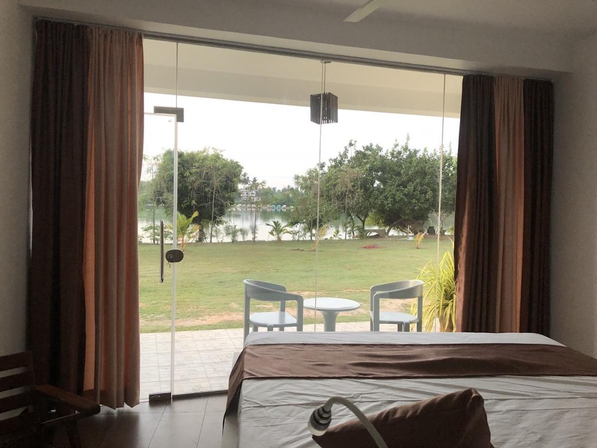 Ypsylon Resort Ostkueste 尼拉瓦利 外观 照片